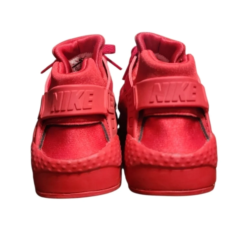 Nike Air Huarache GS Triple Red Sneakers Size 4Y=W5.5 654275-600 Streetwear Y2K